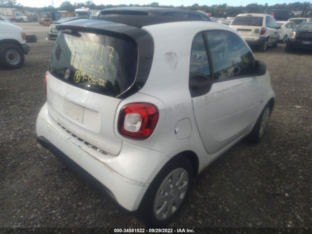 2017 Smart Fortwo, VIN: WMEFJ5DA4HK170077