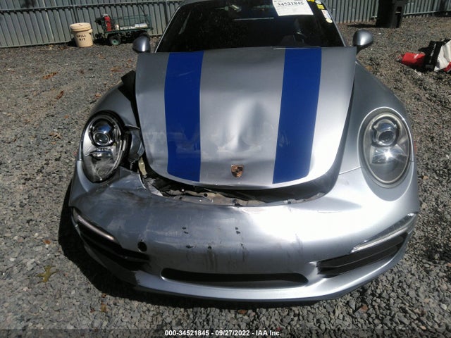 2015 Porsche 911, VIN: WP0AA2A92FS106702