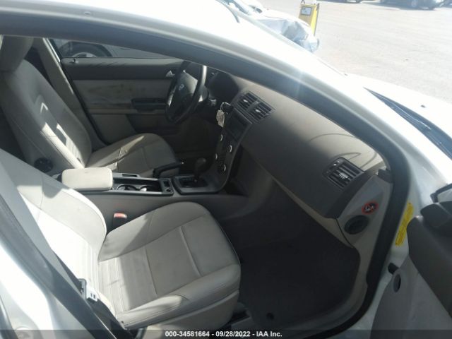 YV1MW382482382907 Volvo V50 2.4l