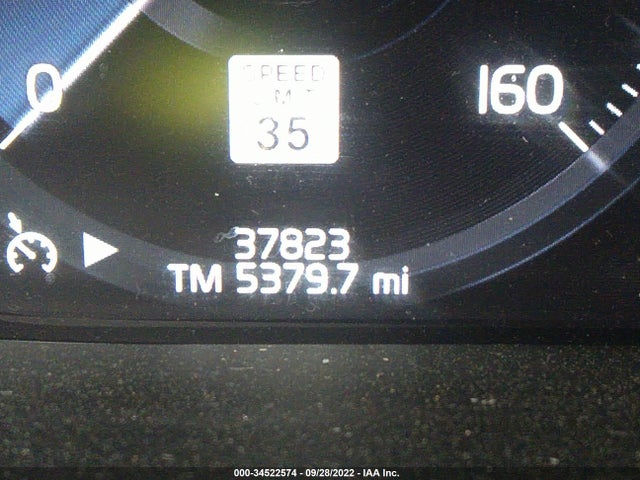 2019 Volvo XC60, VIN: LYV102RL7KB298033