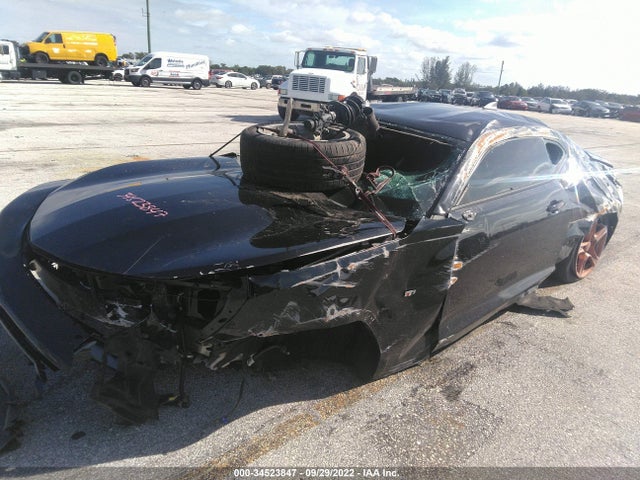 Chevrolet Camaro 1lt 2017 1G1FB1RS4H0199282 Image 2