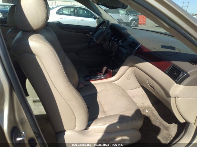 2002 LEXUS ES 300 VIN: JTHBF30G520084808