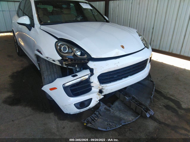2018 Porsche Cayenne, VIN: WP1AA2A25JKA04675