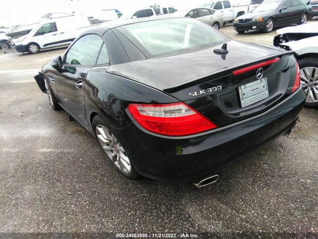 2016 Mercedes-Benz SLK-Class, VIN: WDDPK3JA6GF123803