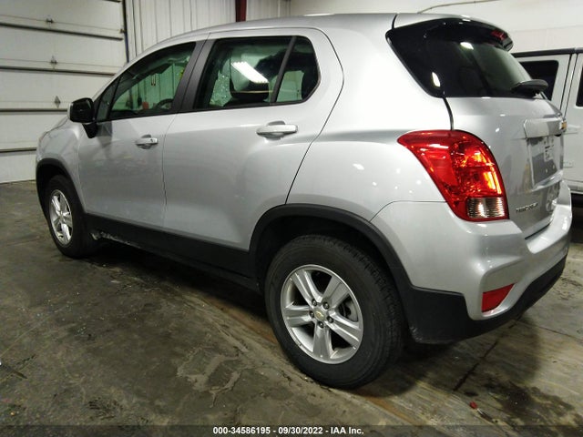 Chevrolet TRAX LS 2019 3GNCJNSB9KL380040 Image 3