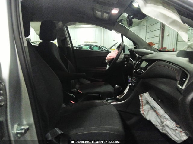 Chevrolet TRAX LS 2019 3GNCJNSB9KL380040 Image 5