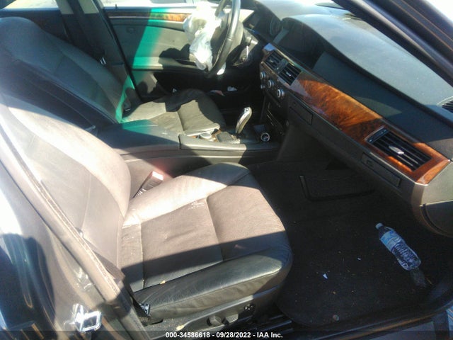 BMW 5 Series 528i 2008 WBANU53558C114288 Image 6