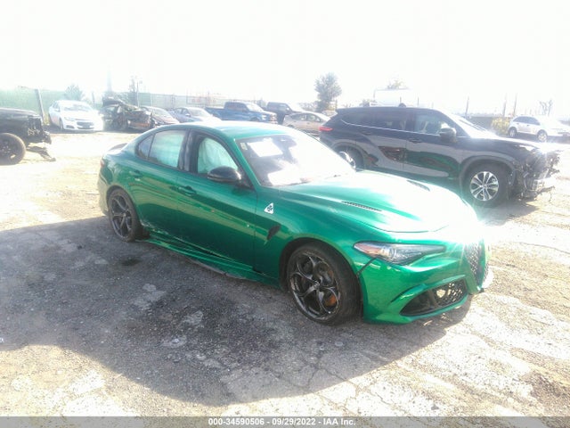 2022 Alfa Romeo Giulia, VIN: ZARFAMEV8N7656230