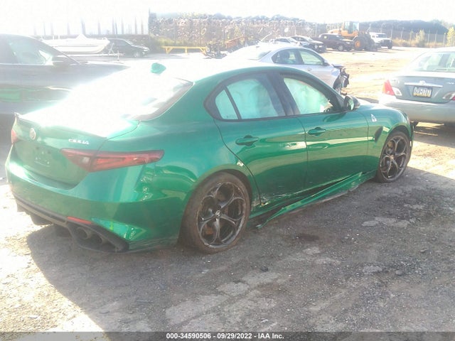 2022 Alfa Romeo Giulia, VIN: ZARFAMEV8N7656230
