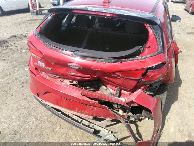 2019 HYUNDAI ELANTRA GT VIN: KMHH35LE4KU099119
