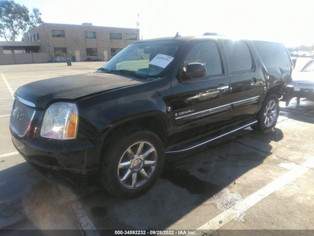 2007 GMC YUKON XL DENALI VIN: 1GKFK66807J216685