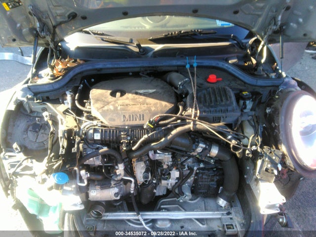 2017 Mini Roadster, VIN: WMWWG9C36H3C81439