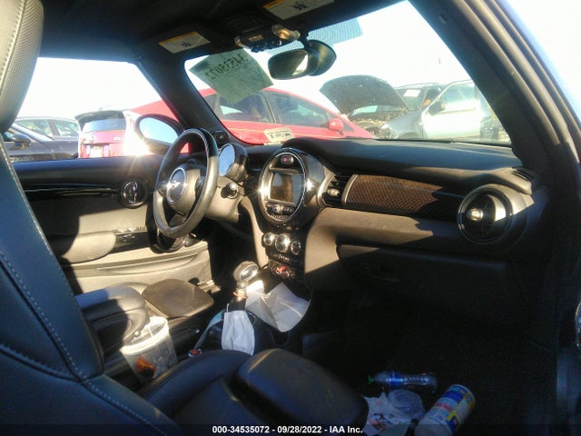 2017 Mini Roadster, VIN: WMWWG9C36H3C81439