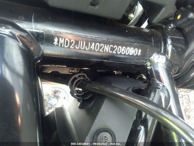 2022 HUSQVARNA VITPILEN 401 VIN: MD2JUJ402NC206090