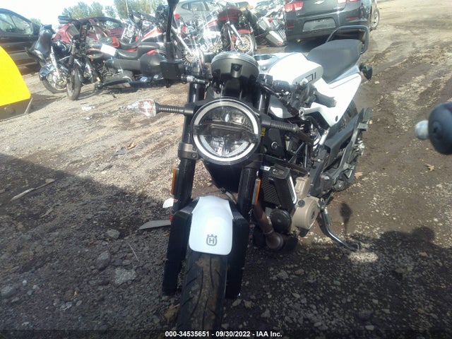 2022 HUSQVARNA VITPILEN 401 VIN: MD2JUJ402NC206090
