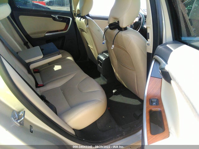 2017 Volvo XC60, VIN: YV440MDU0H2068172
