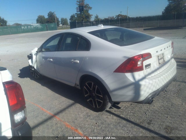 2017 VOLVO S60 DYNAMIC VIN: YV126MFL2H2420952