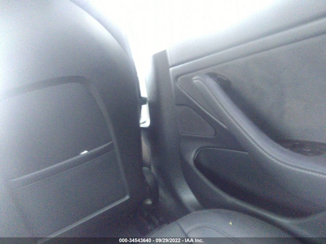 Tesla Model 3 Long Range 2018 5YJ3E1EB5JF178553 Image 9