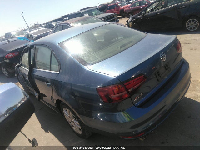 2017 Volkswagen Jetta, VIN: 3VW2B7AJ5HM213549