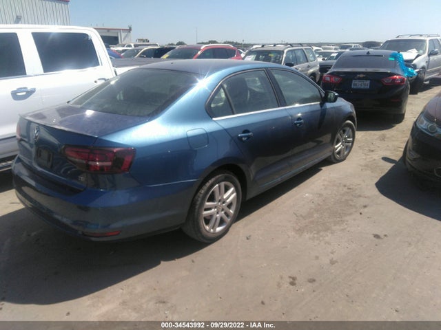 2017 Volkswagen Jetta, VIN: 3VW2B7AJ5HM213549