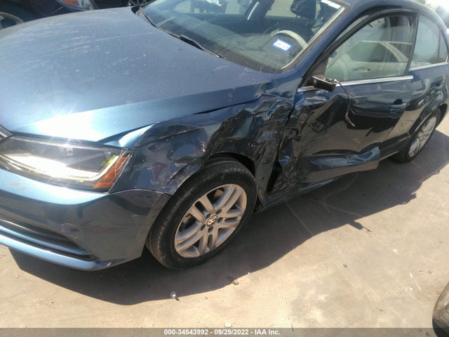 2017 Volkswagen Jetta, VIN: 3VW2B7AJ5HM213549