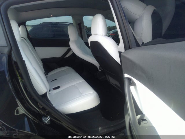 2021 Tesla Model Y, VIN: 5YJYGDED6MF116134