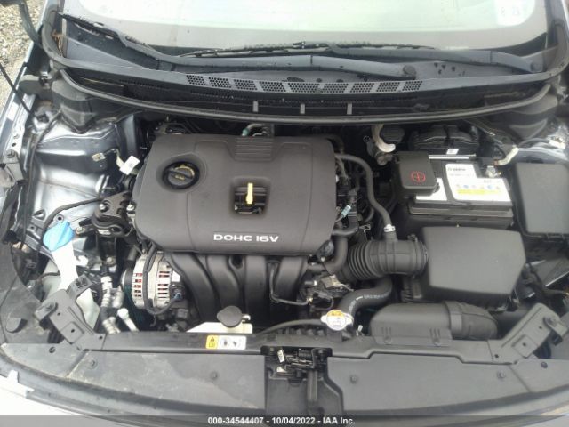 3KPFL4A78JE276018 KIA FORTE S