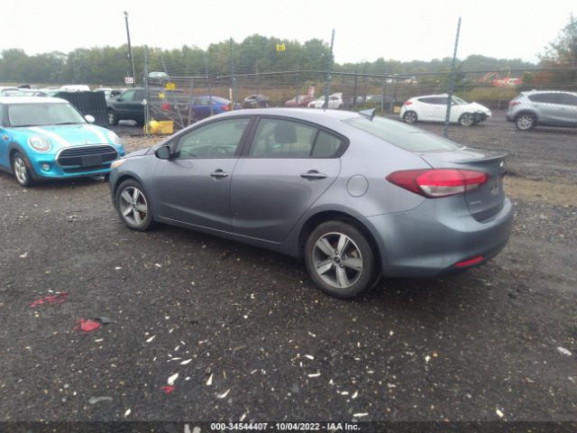 3KPFL4A78JE276018 KIA FORTE S