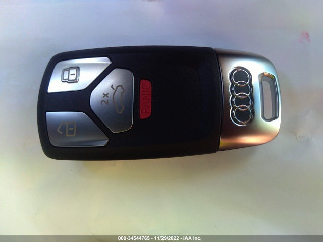 2021 Audi A4, VIN: WAUABAF44MA087414