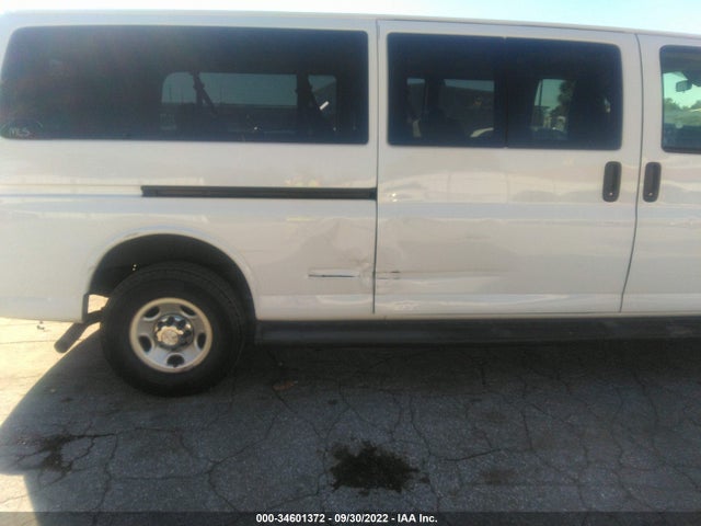 2020 Chevrolet Express, VIN: 1GAZGPFG3L1126831