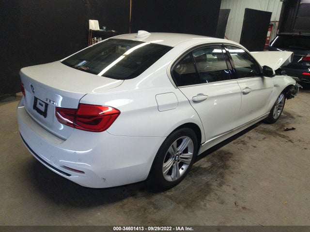 BMW 3 Series 330i Xdrive 2018 WBA8D9C53JEB35481 Image 4