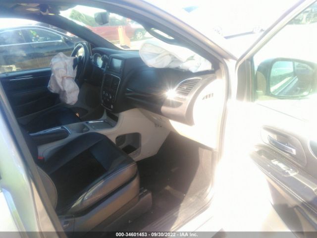 2C4RDGCG2HR859380 Dodge Grand Caravan Sxt