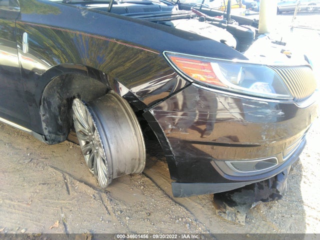 Lincoln MKS 2013 1LNHL9EK2DG610435 Image 8