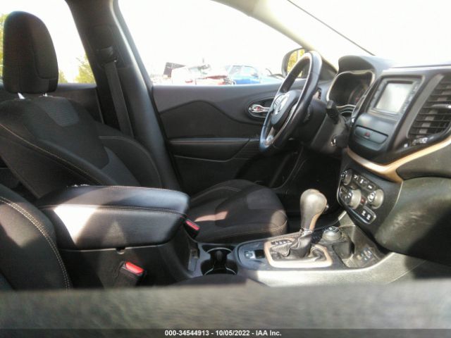 1C4PJMCB7FW702600 Jeep Cherokee North