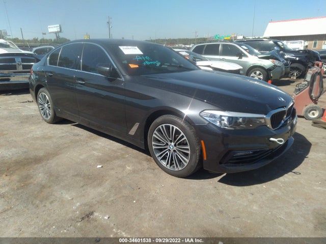 2018 BMW 5 Series, VIN: WBAJE5C53JG917627
