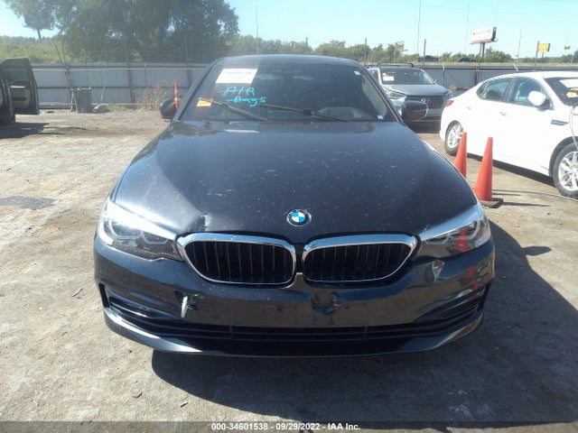 2018 BMW 5 Series, VIN: WBAJE5C53JG917627