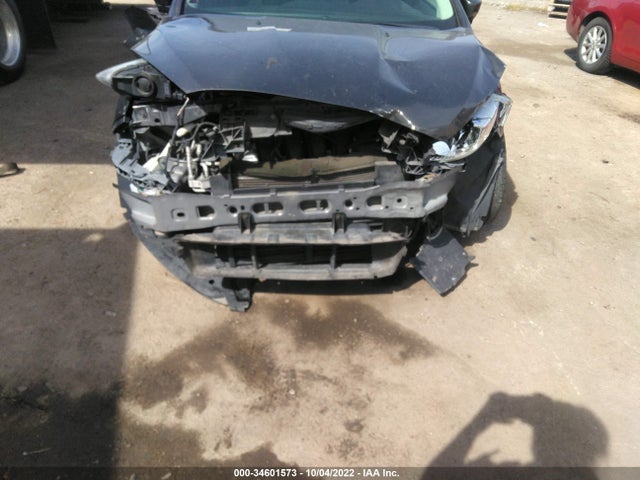2016 FORD FOCUS SE VIN: 1FADP3K24GL270635