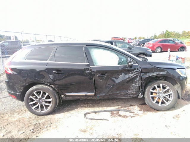 2017 Volvo XC60, VIN: YV449MRR4H2085972