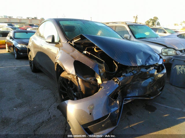 Tesla Model Y Long Range 2021 5YJYGDEE5MF199757 Image 1