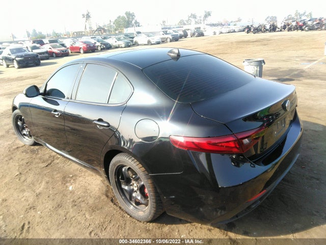 2020 Alfa Romeo Giulia, VIN: ZARFAMAN8L7627684