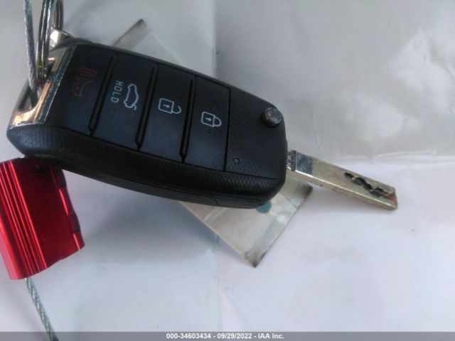 5XXGT4L37GG004204 KIA Optima Lx