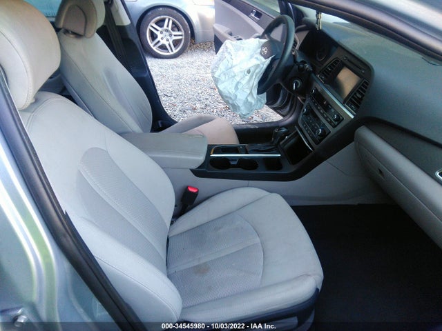 2016 HYUNDAI SONATA 2.4L SE VIN: 5NPE24AF7GH358428