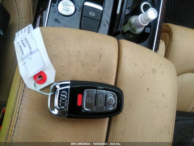 Audi A8 L 2012 WAURVAFDXCN002710 Image 3