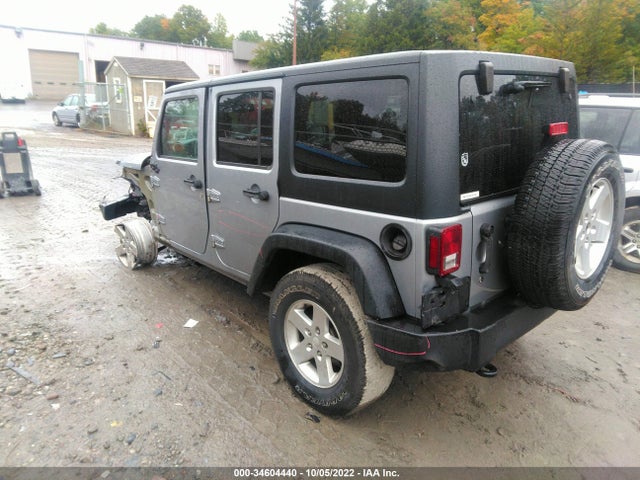 2015 Jeep Wrangler, VIN: 1C4BJWDG7FL742483