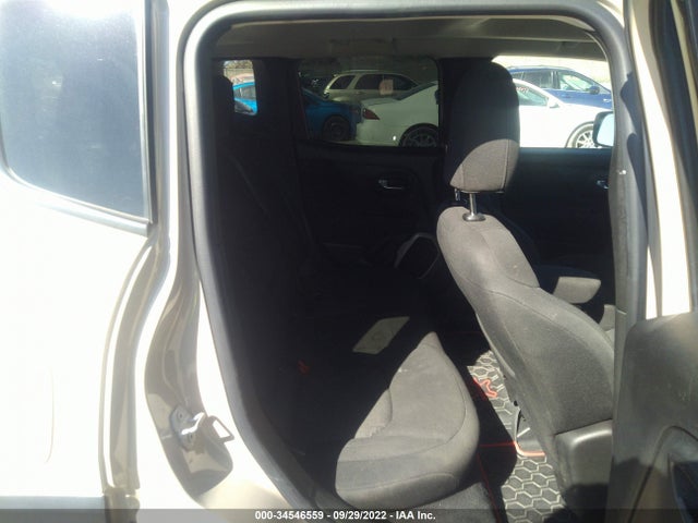 2016 Jeep Renegade, VIN: ZACCJBBT6GPC55382