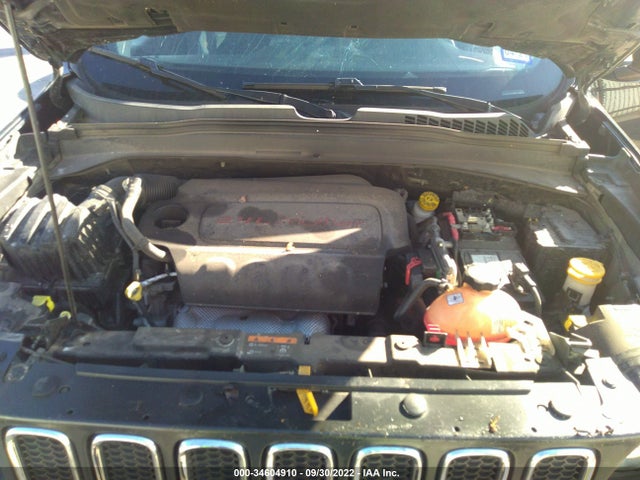 2018 JEEP RENEGADE LATITUDE VIN: ZACCJABB6JPJ22255
