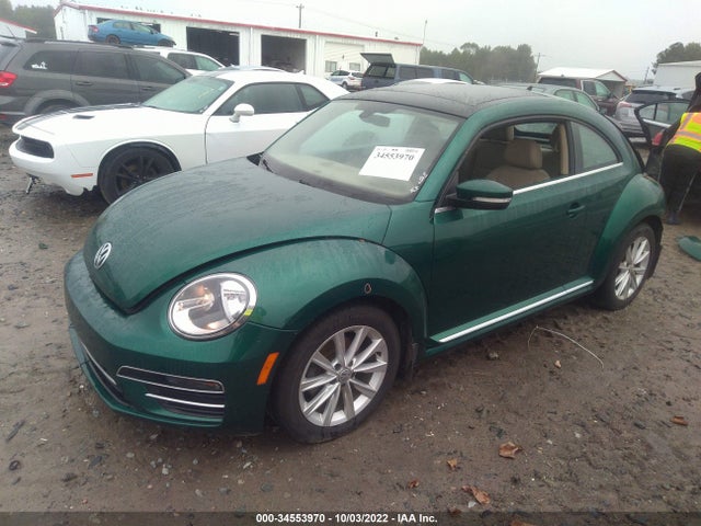 2018 Volkswagen Beetle, VIN: 3VWJD7AT8JM711208
