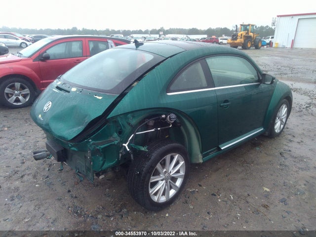 2018 Volkswagen Beetle, VIN: 3VWJD7AT8JM711208