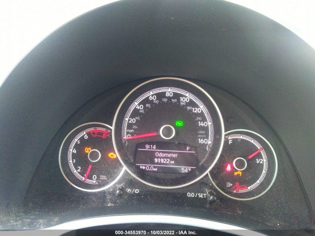 2018 Volkswagen Beetle, VIN: 3VWJD7AT8JM711208