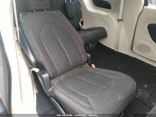 2017 Chrysler Pacifica, VIN: 2C4RC1CGXHR657306